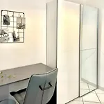 Gihome Bologna 아파트 *